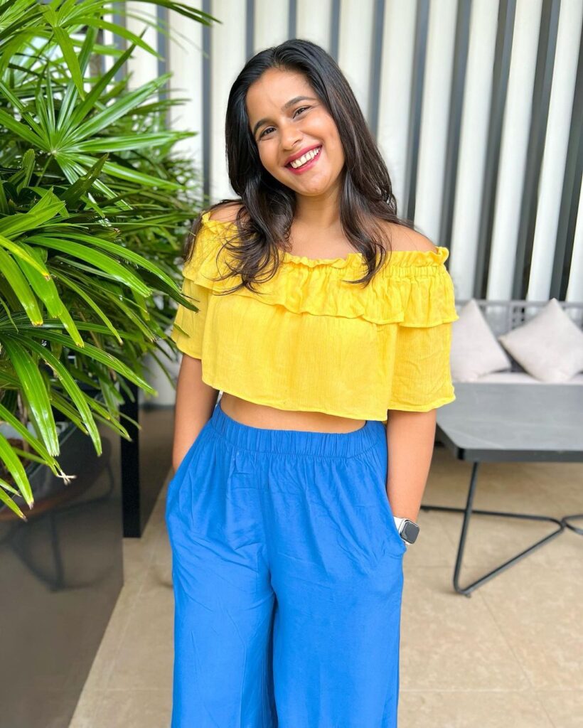 Off-Shoulder
